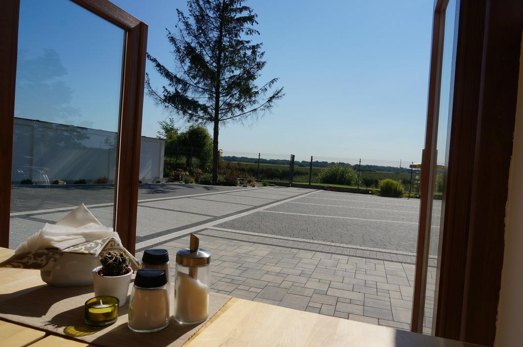 Villa Modlin Airport Nowy Dwór Mazowiecki Kültér fotó